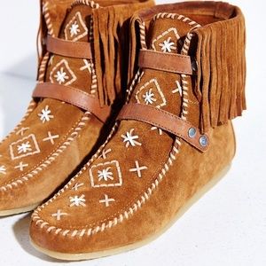 Sam Edelman’s Katherine Moccasin booties
